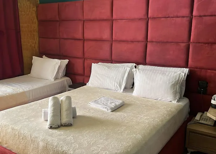 酒店 Artist 地拉那